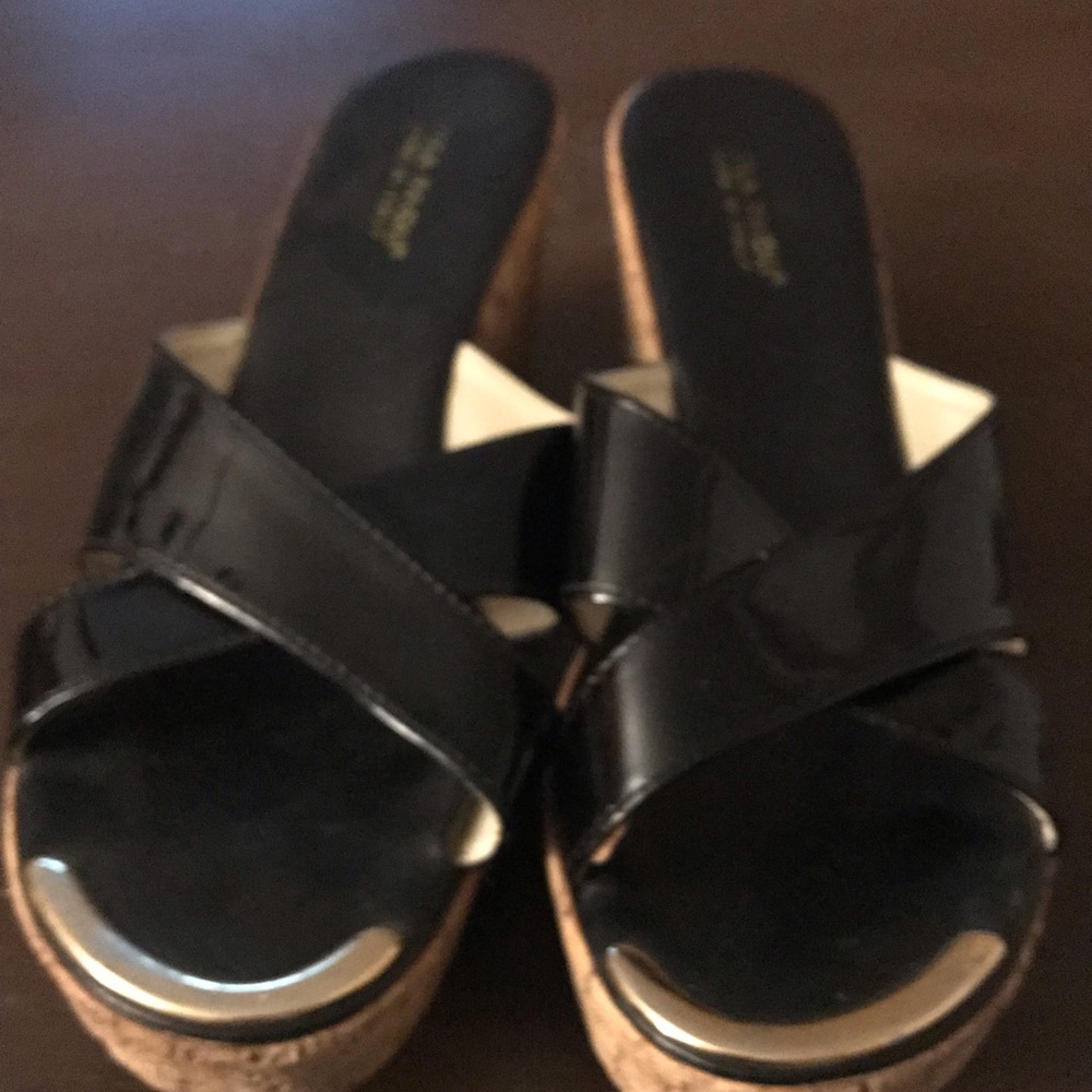 Cork wedges